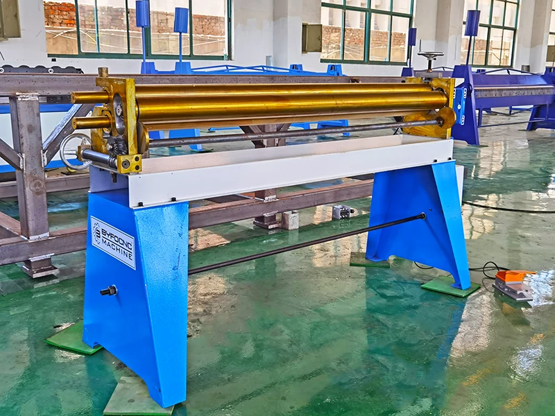 BYFO Small type electric 3 roller metal sheet plate bending radius rolling machine price