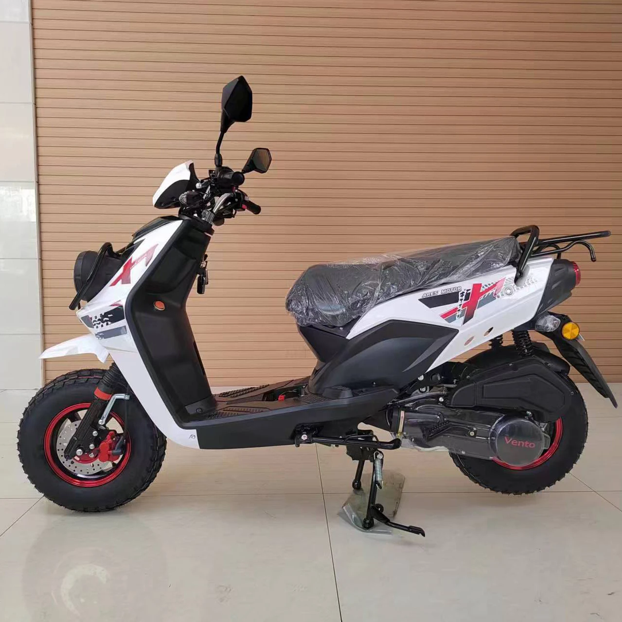 Hot sale popular cheap tank 150cc 50cc air-cooled high quality gasoline motorcycle motor scooters motorbike