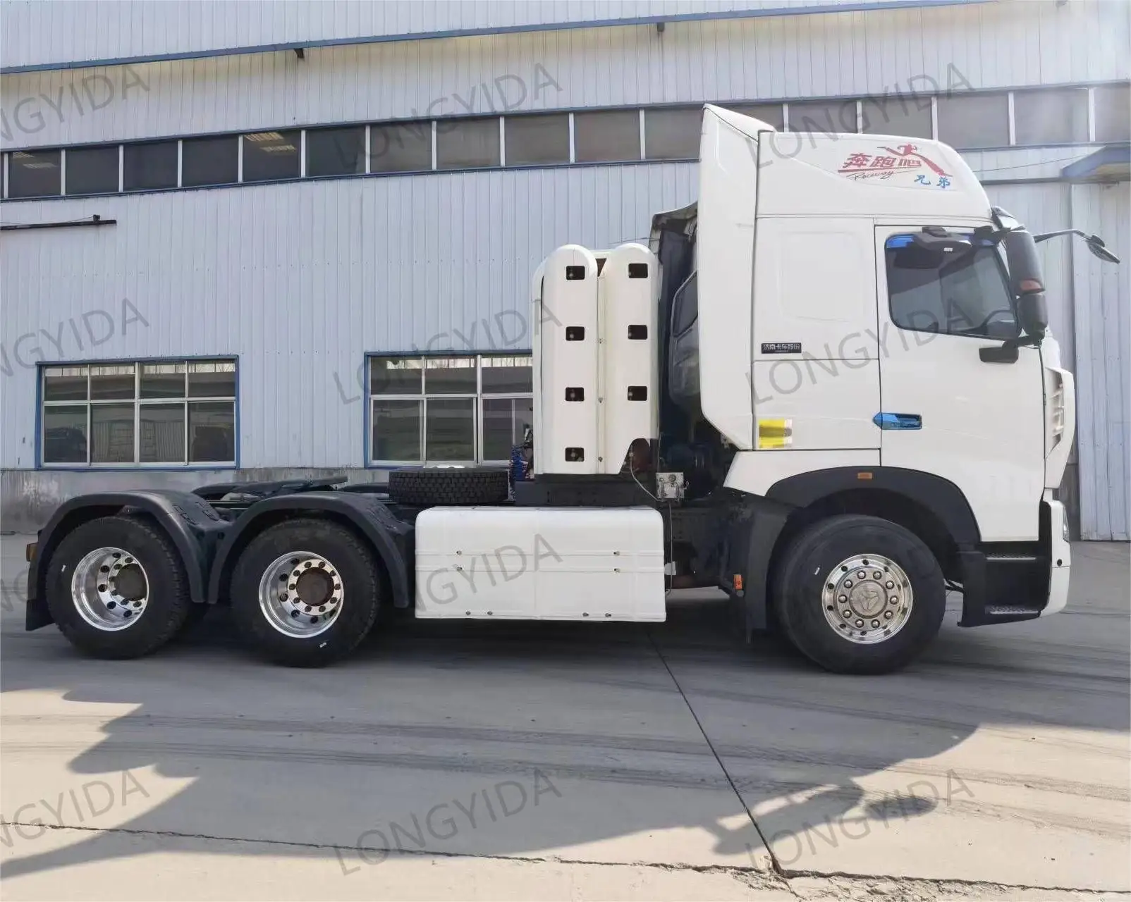 Китайский завод Sinotruk HOWO 6X4 тягач дизельное топливо тяжелый грузовик левое рулевое управление хорошее состояние ручная автоматическая коробка передач