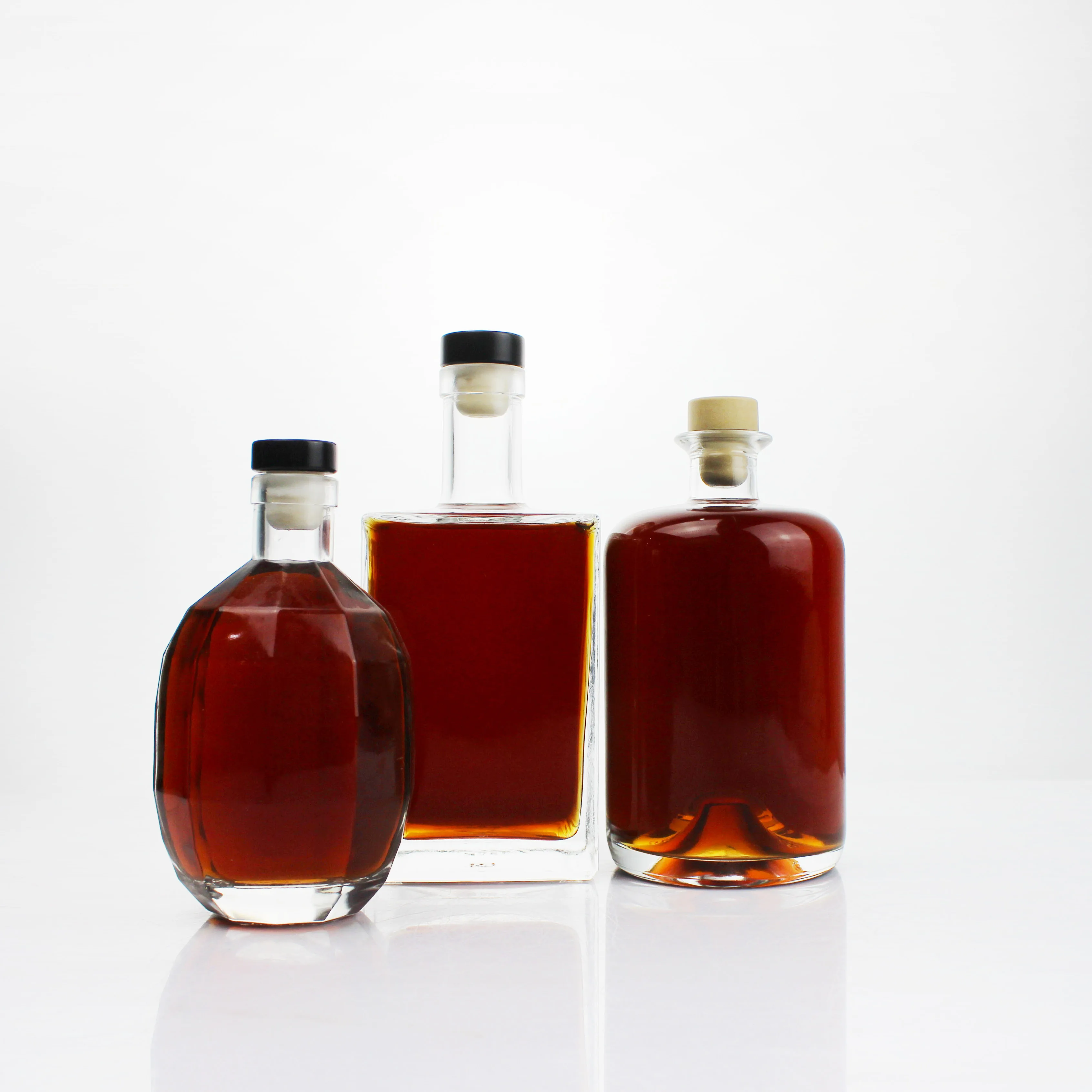 Transparent Long Neck Liquor Glass Bottle With Synthetic High Polymer Cork