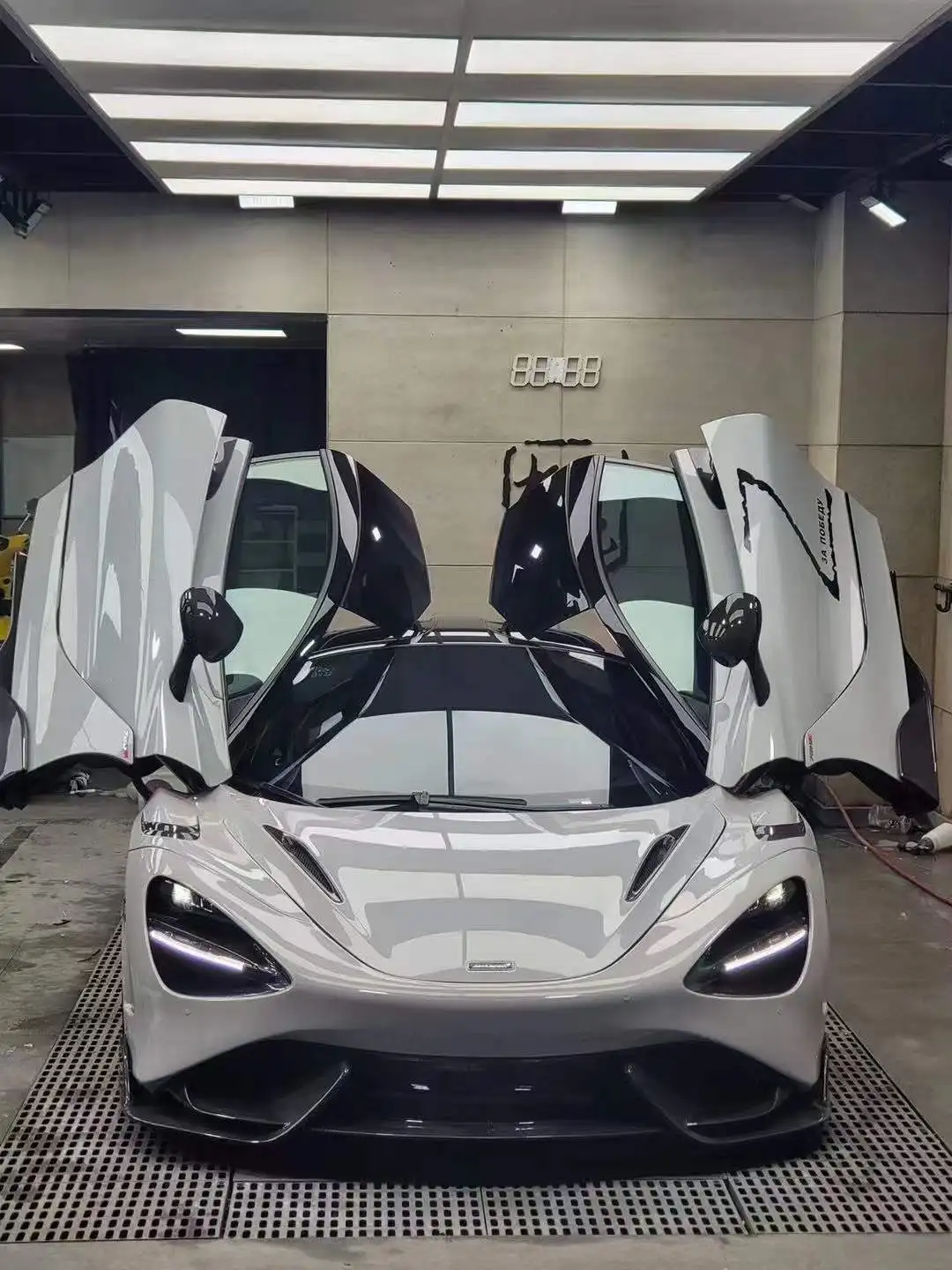 Dry Carbon Fiber 765LT Body Kit For Mclaren 720S Front Bumper Side Skirt Rear Bumper Rear Wing Fender Exhaust