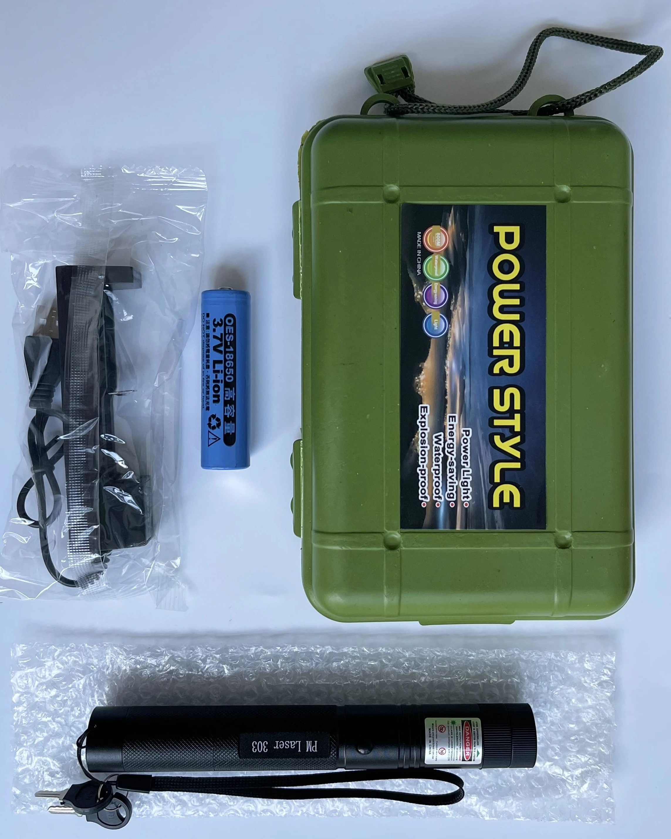 Wholesale Laser Logo Powerful Long Range 532NM Green 303 Presenter Laser Pointer Gift Set for Presentation