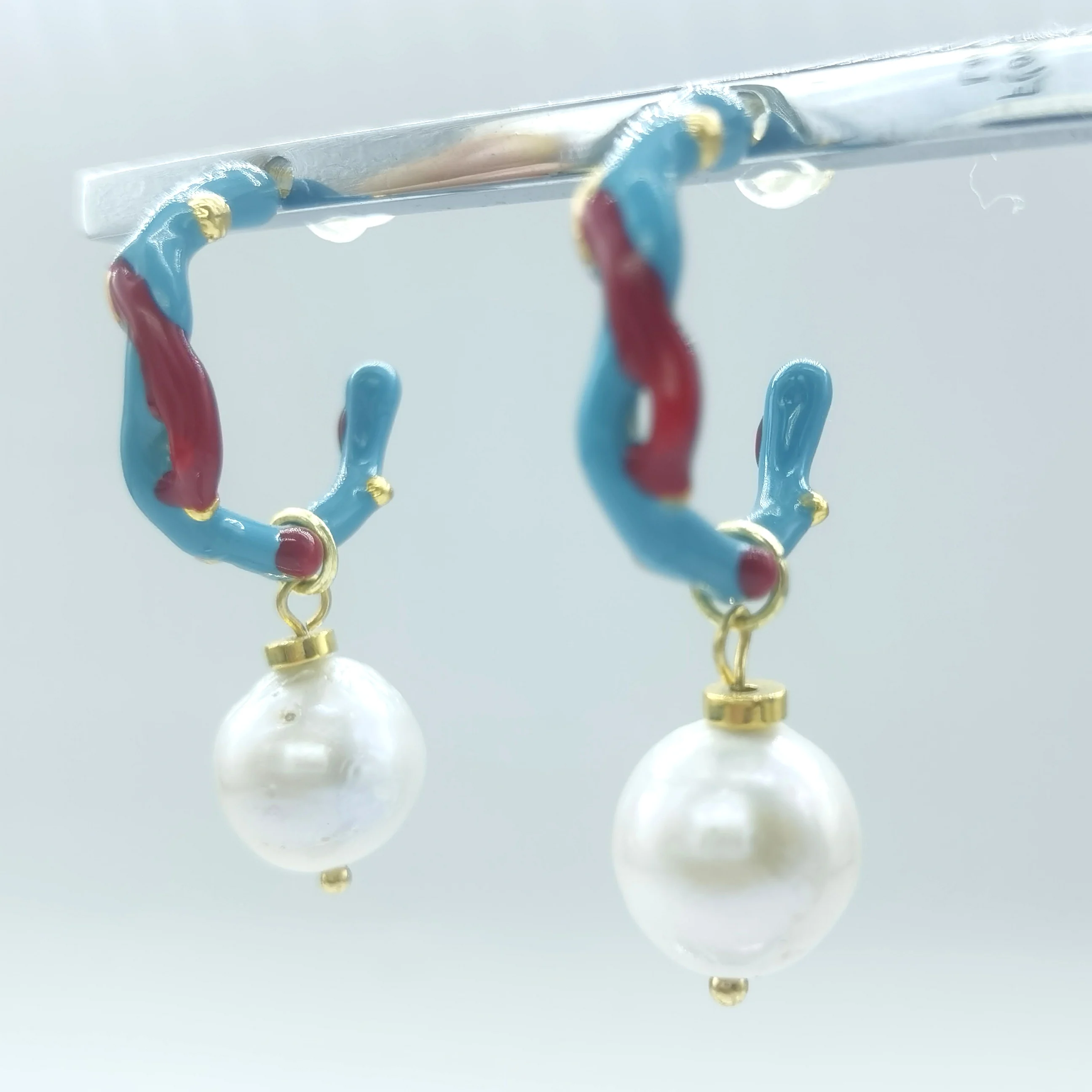 New Premium French Contrast 925 Sterling Silver 18K Gold Plated Coral Enamel Natural Pearl Drop Earrings