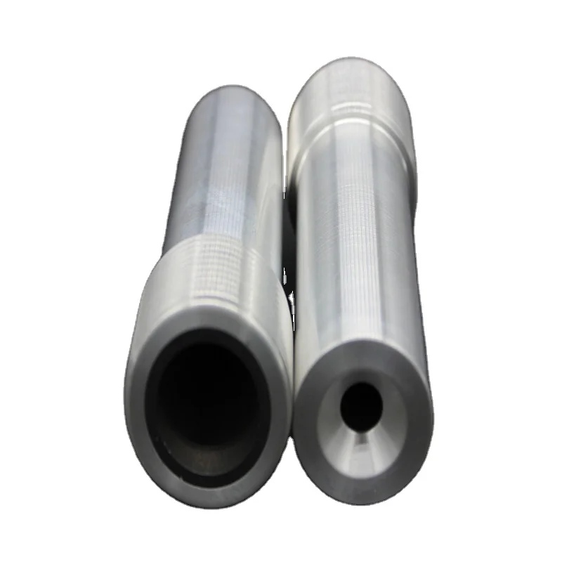 Wet blast nozzle made up of by hot pressed boron carbide