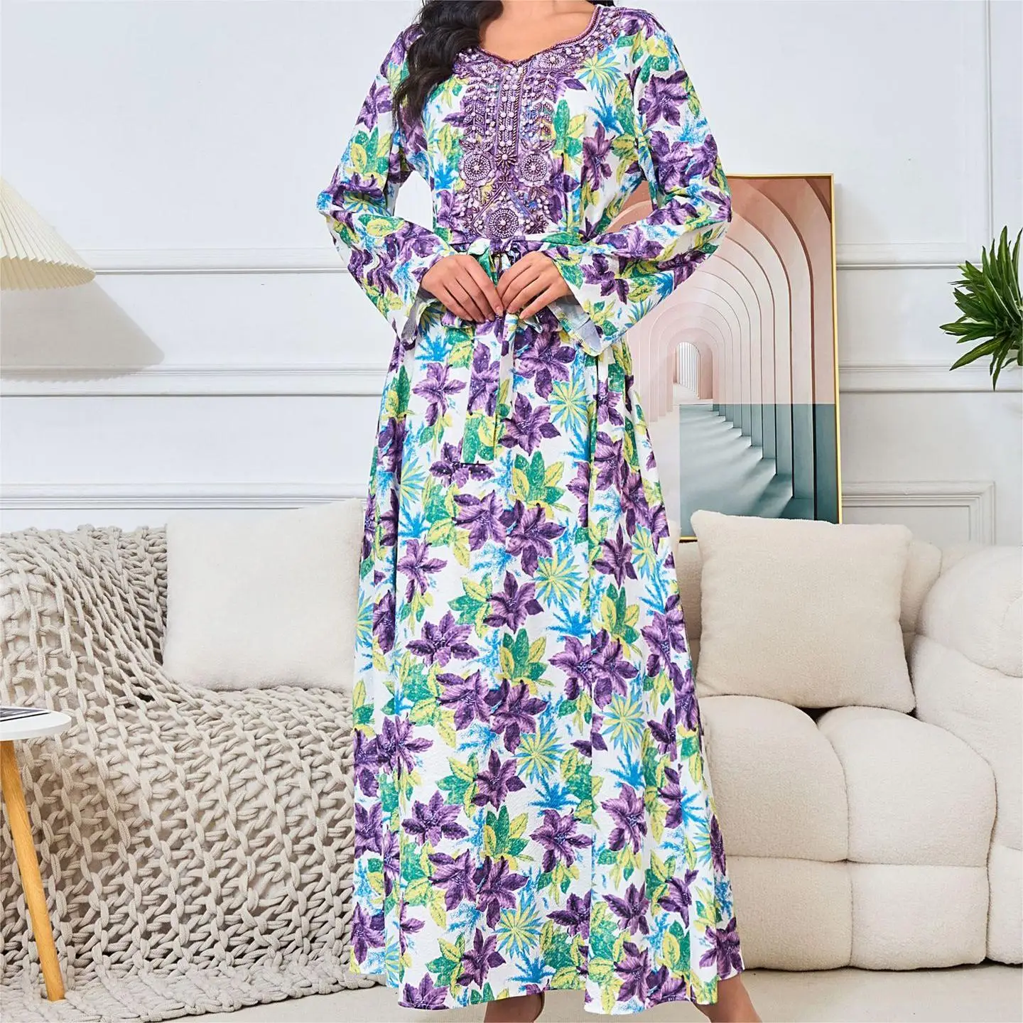 Wholesale Sales 2024 New Saudi Abaya Light Luxury Printed Beaded Middle East Muslim Toga Dress