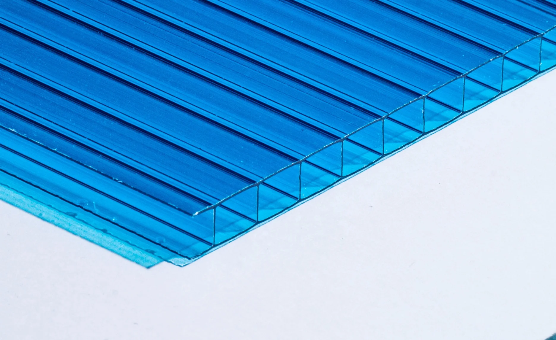 
Huaxia Nature 4 to16mm UV Protected and High light Transmission price polycarbonate panels 