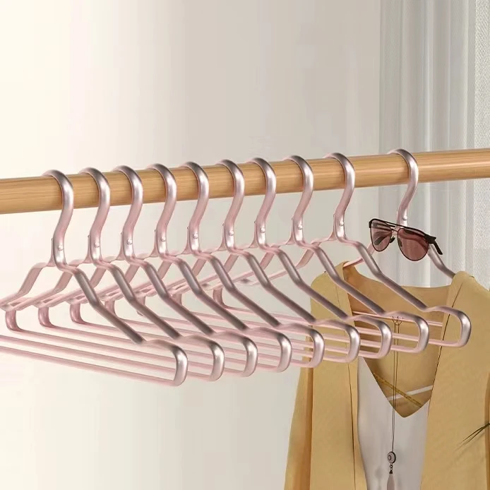 Laundry on the Internet Laundry Metal Clothes Hanger Anti-rust Solid Coat Gold Hanger Clothes Luxury Hangers