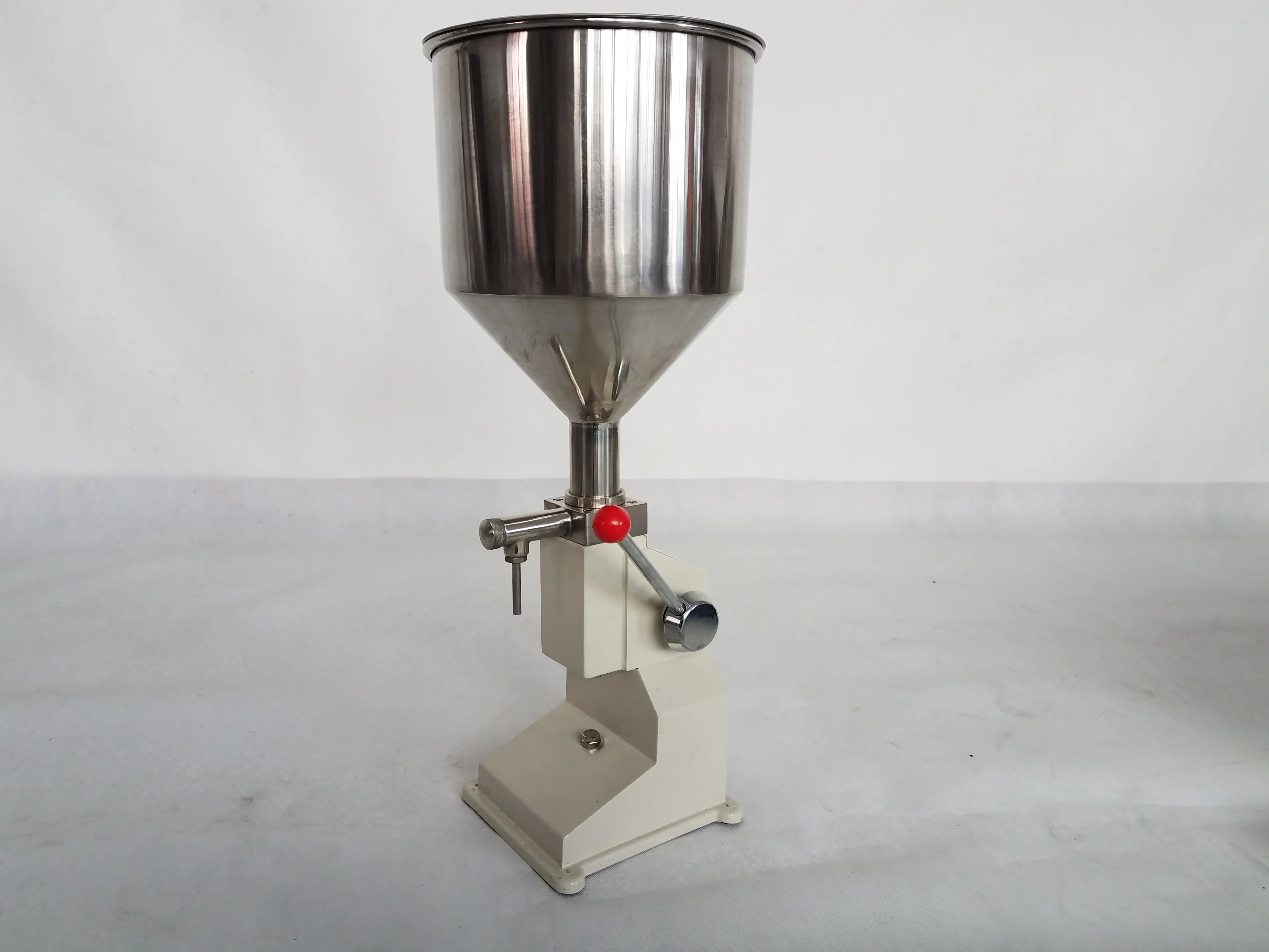 Semi Automatic Manual A03 Water Honey Ice Cream Cosmetic Paste Lotion Oil Sausage Lip Gloss Liquid Filling Machine