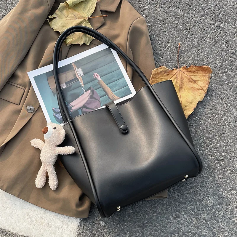 High Grade Textured Fashion Large Capacity All Matched Single Shoulder Daily Tote Bag Purse for Lady