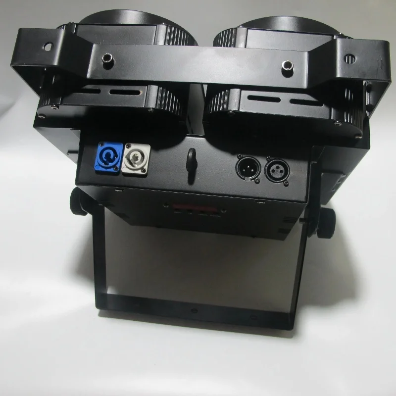 High Power Four Eye COB Blinder Lights 4 Eye RGBW 4IN1 4x100W Led Audience Wash Effect Light DMX Stage Light