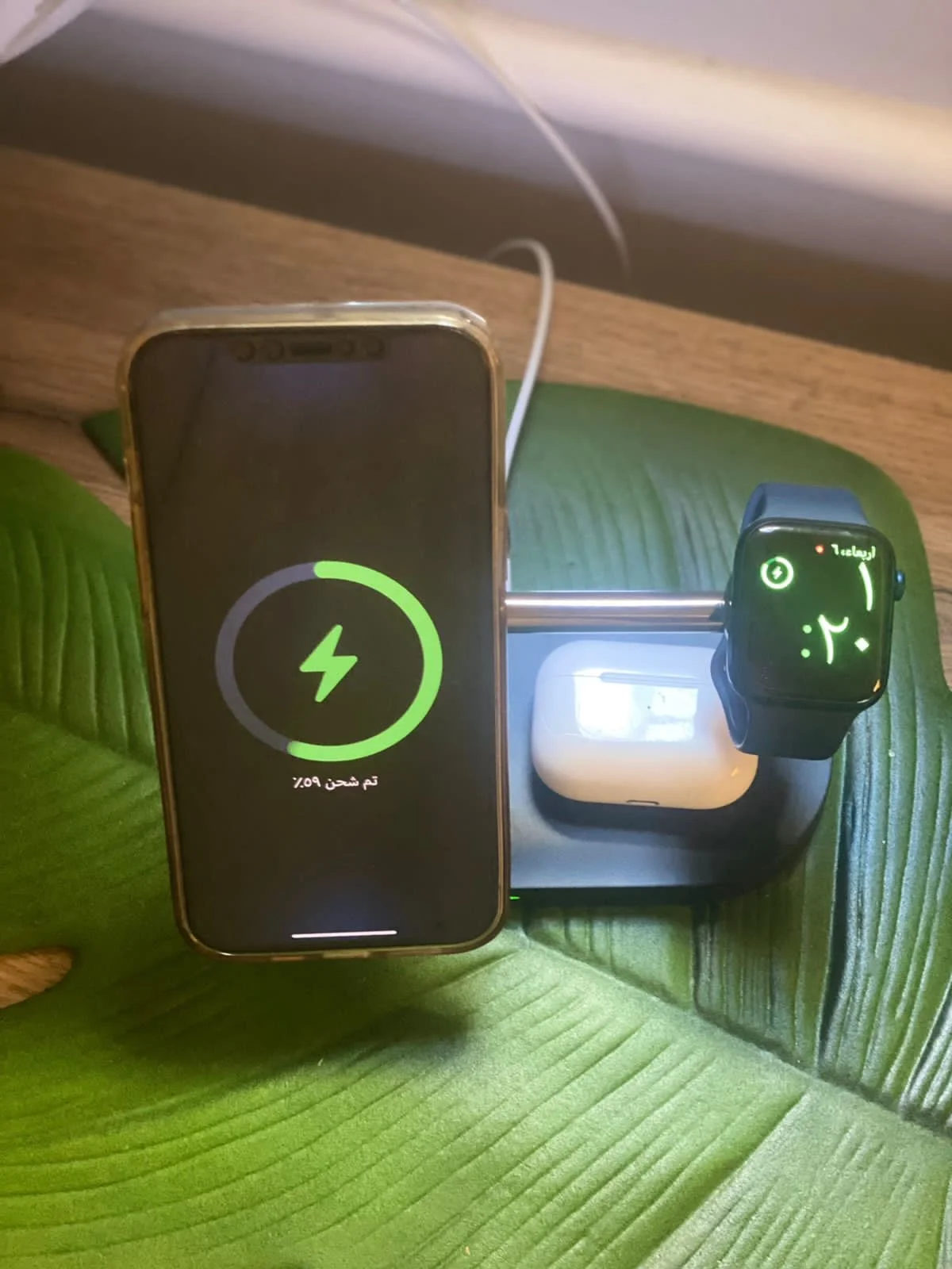 new innovative products 2022 3 in 1 Magnetic Wireless Charger 15W Fast Charging Station for iPhone 14/Samsung Galaxy