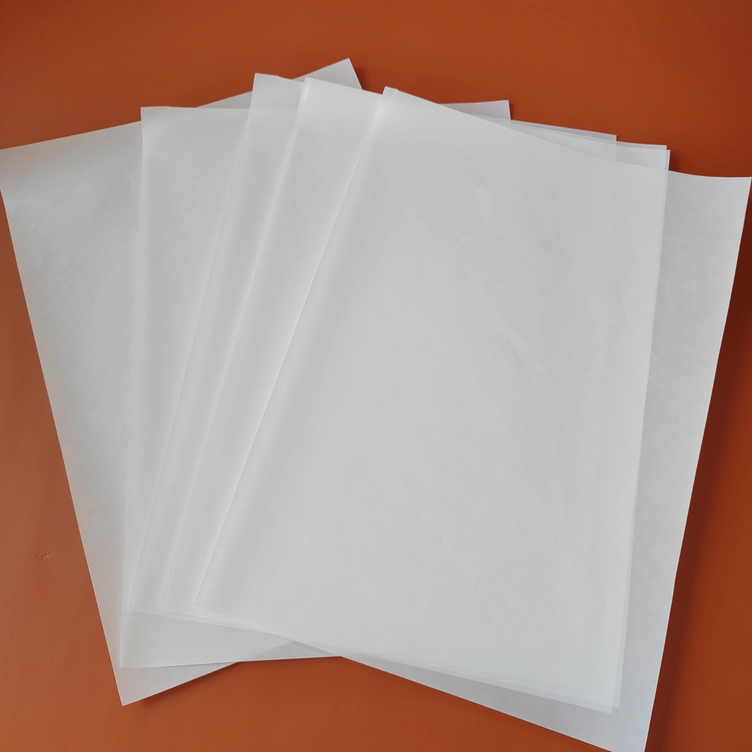 Chinese Manufacturer Jumbo Roll 58gsm White or Yellow Glassine Paper For Liner