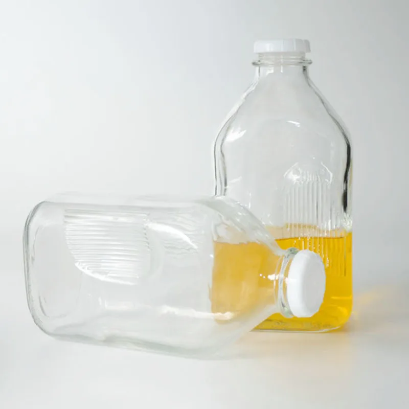 Large volume beverage bottles in stock milk  screw good storage  Home drink bottle sell like hot cakes