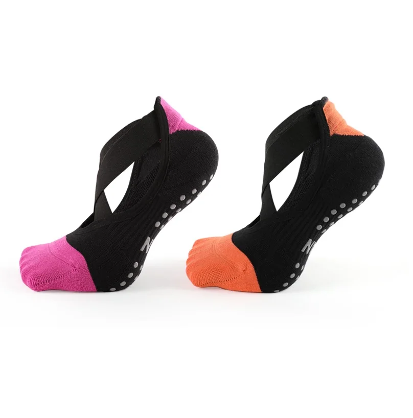 Anti Slip Socks Custom Non Slip Soft Silicone Sole Women Straps Grip Yoga Socks