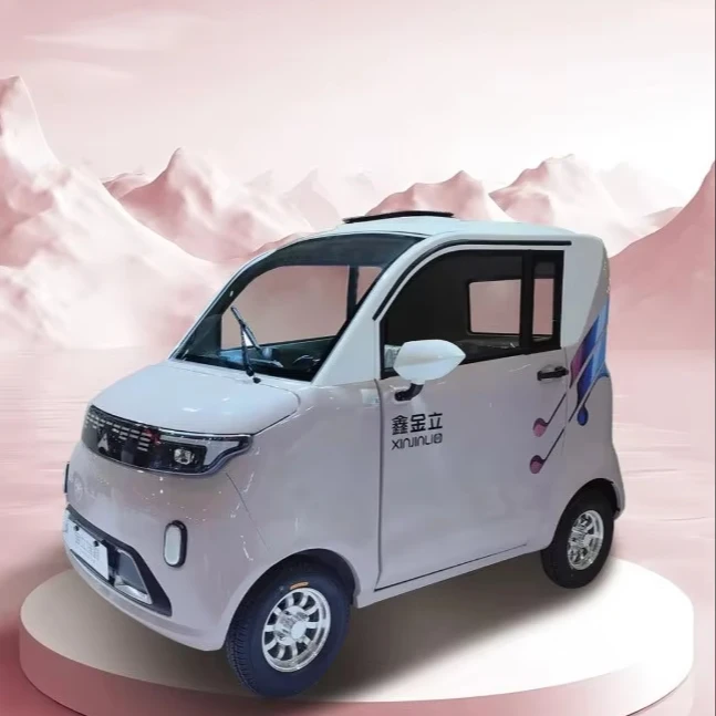 Mini Four-Seat Small Electric Car Chinese EV with Closed Body Mini 4-Wheel Electric Vehicle for Adults