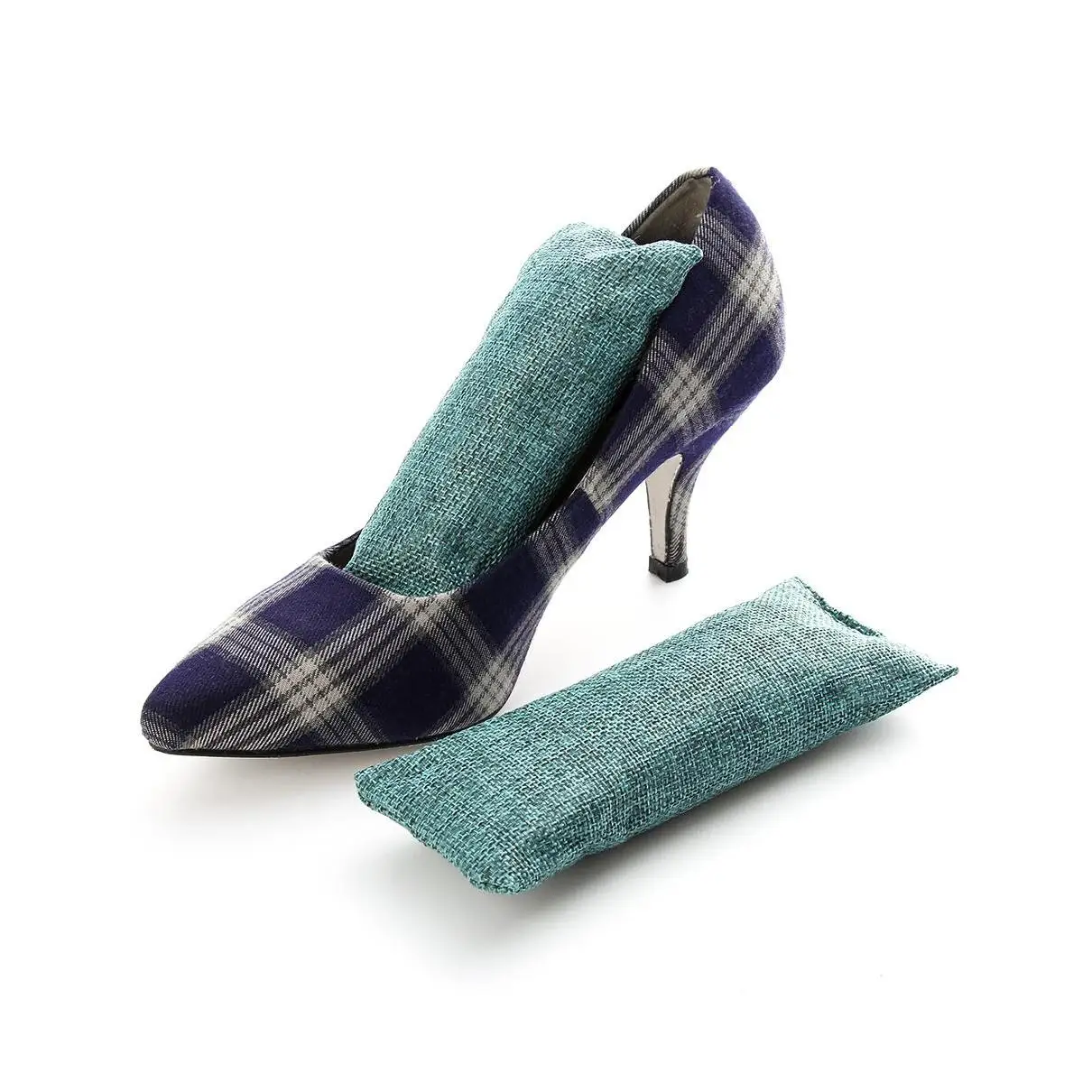 
2Pcs/Pack Bamboo Charcoal Bag Smelly Removing Air Purifying Bags Activated Bamboo Charcoal Carbon Closets Shoe Deodorant 