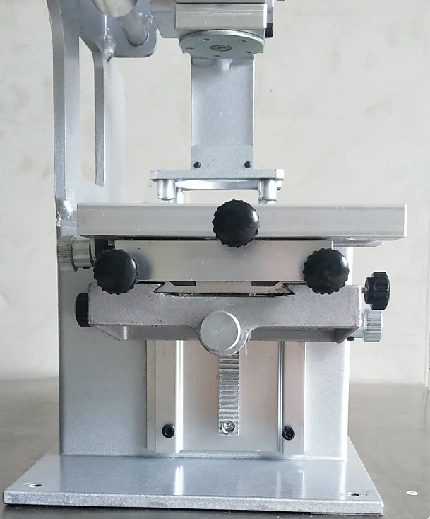 Mini manual pad printing machine for logos on glasses bottles