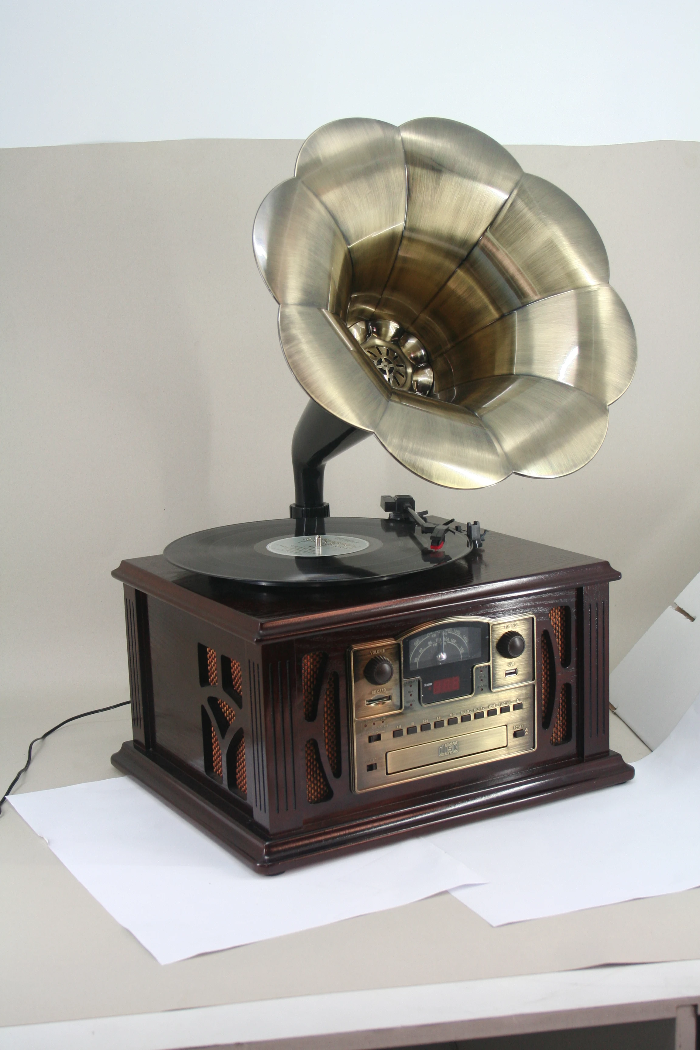 
Radio Wooden Classic Vintage Retro Speaker Blue Customized Turntable Logo Power Battery Style Radio 