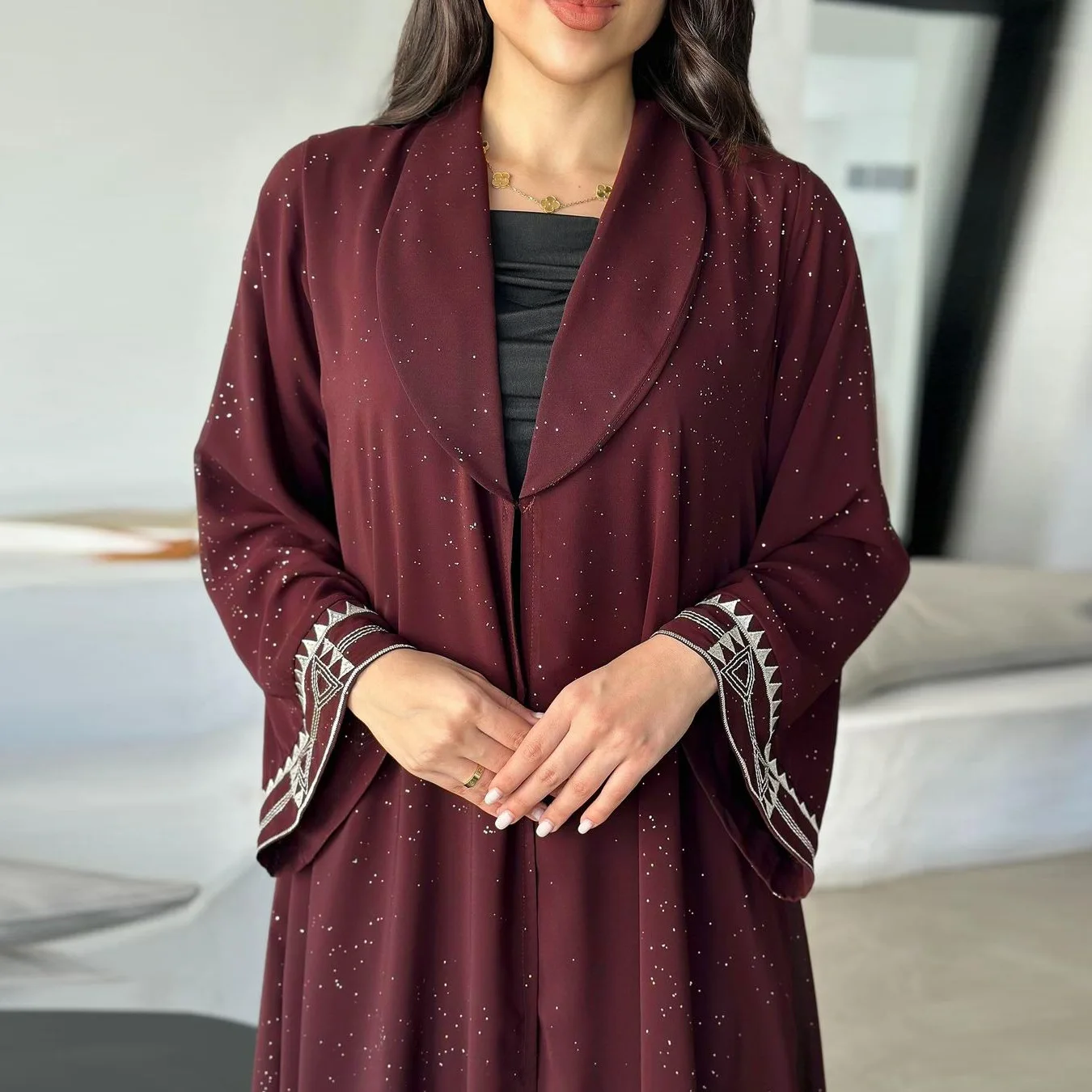 MQ109 Middle Eastern Dubai Traditional Muslim Clothing Elegant Embroidery Abaya Women Muslim Dress Cardigan Outer Robes Femme