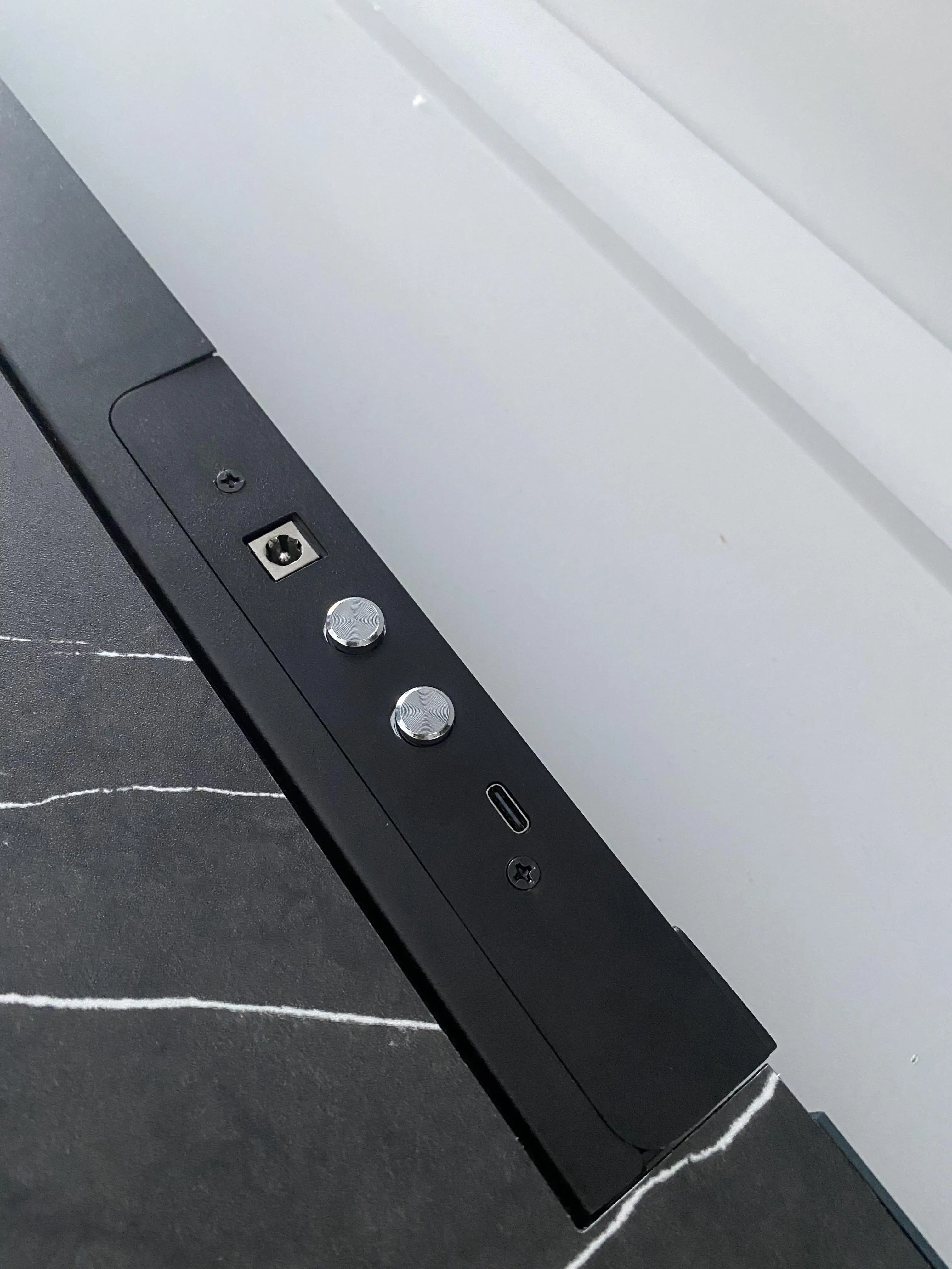 OEM/WUPRO Hot Selling Laser TV Adjustable Stands with Intelligent Motorized Short Throw Mobile Control Projector Stand