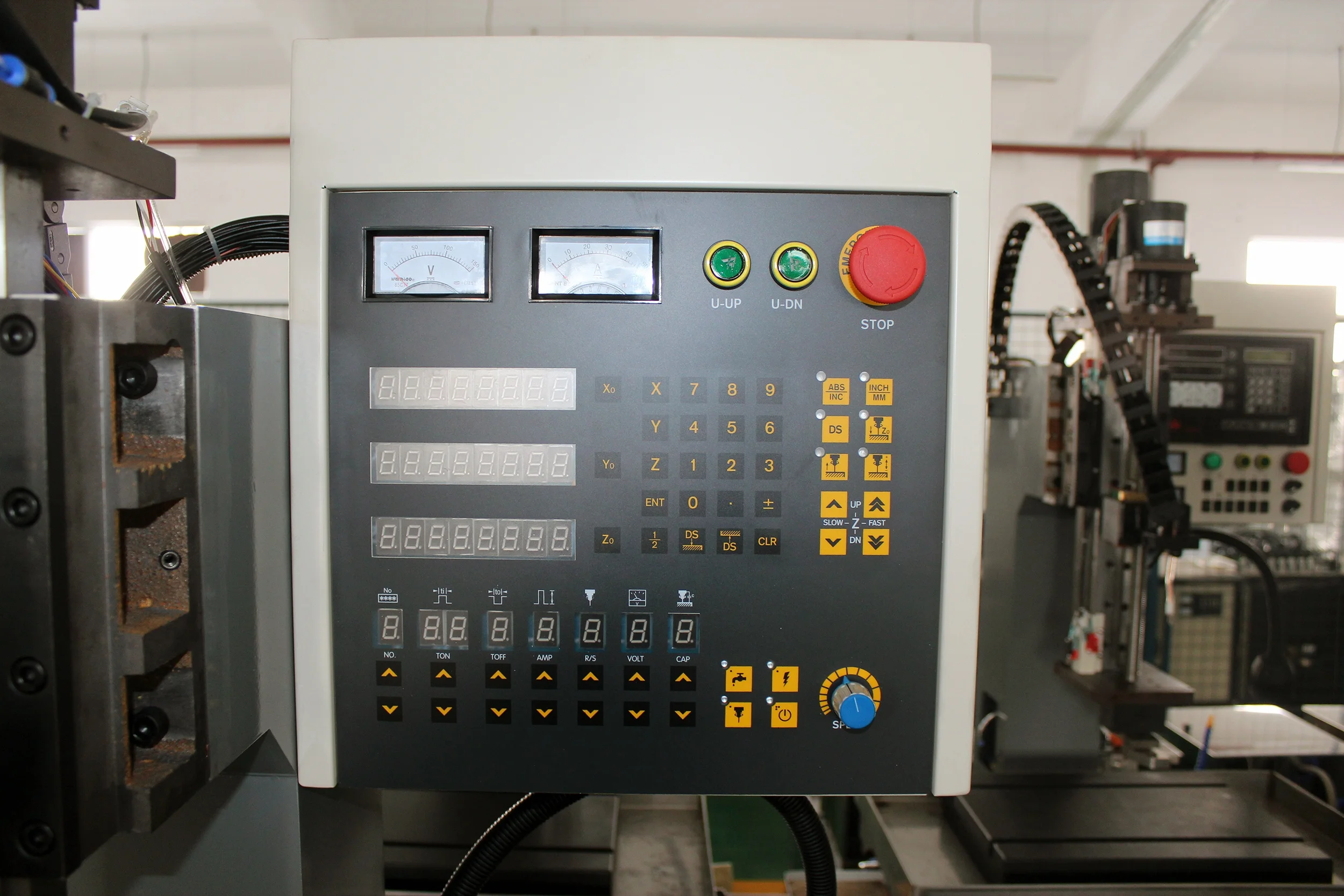 EDM станок сверлильный CNC