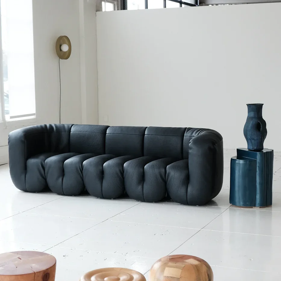 ATUNUS Modern Black Leather the DS 707 Sofa Philippe Malouin sofa living room furniture couches floor relax leisure sofa
