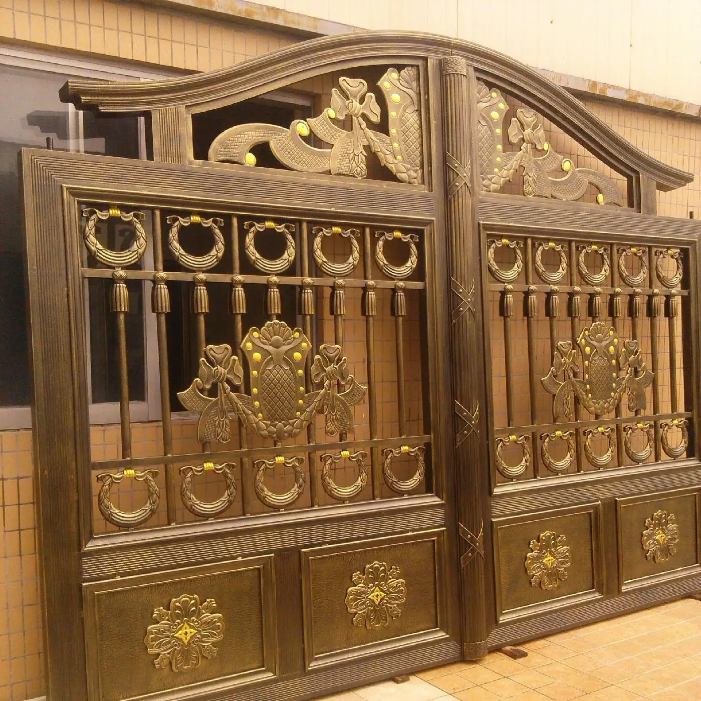 Outdoor indoor hotel corridor gate exterior Up and down mounted waterproof LED aluminum body wall light