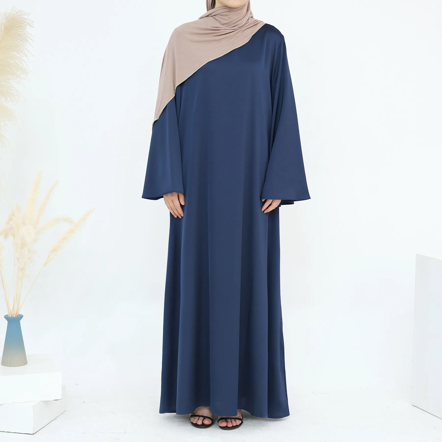 Muslim Turkish Elegant Abaya Dress Solid Color Tie Back Slim Wide Sleeves Dress For Women L288
