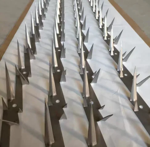 Hot sale fence top anti climbing wall spike PVC coated sharp for building and garden safety