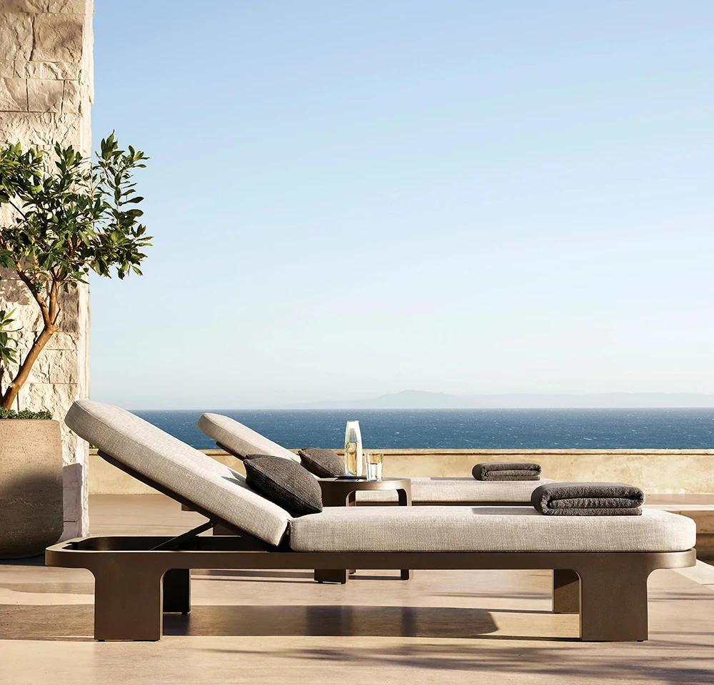 Decoout Luxury Outdoor Furniture Aluminium Excellent Quality Sun Loungers Swimming Pool Outdoor for Hotel Resort