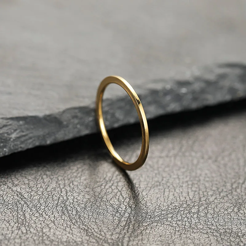 Factory Price Jewelry Wholesale 18K Gold Plated Cheap Finger Rings 1mm Wide Stainless Steel Rings for Women