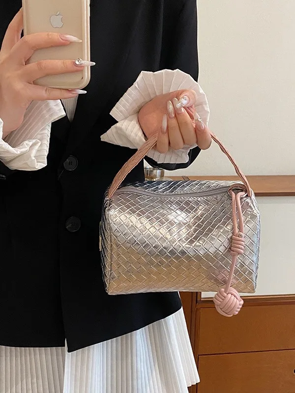 2024 new woven bag for women silver powder splicing wash and cosmetic bag texture versatile niche design  clutch purses handbag