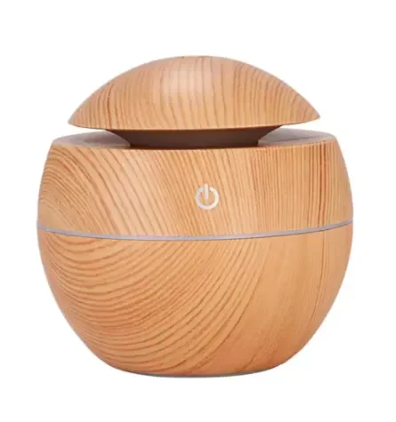2024 hot selling wood grain figure car humidifier filterless air cool mist usb 200ml water capacity mini air humidifier