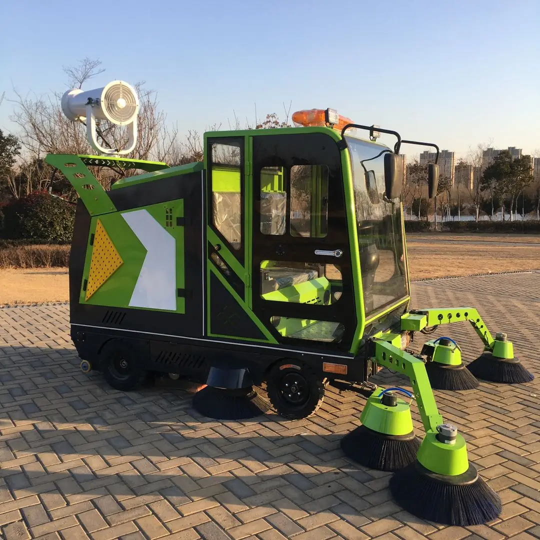 Vacuum Commercial Cleaning Car Ride On Sweeper Electric Street Floor  Driving Type full Closed Sweeper Cleaning Machine