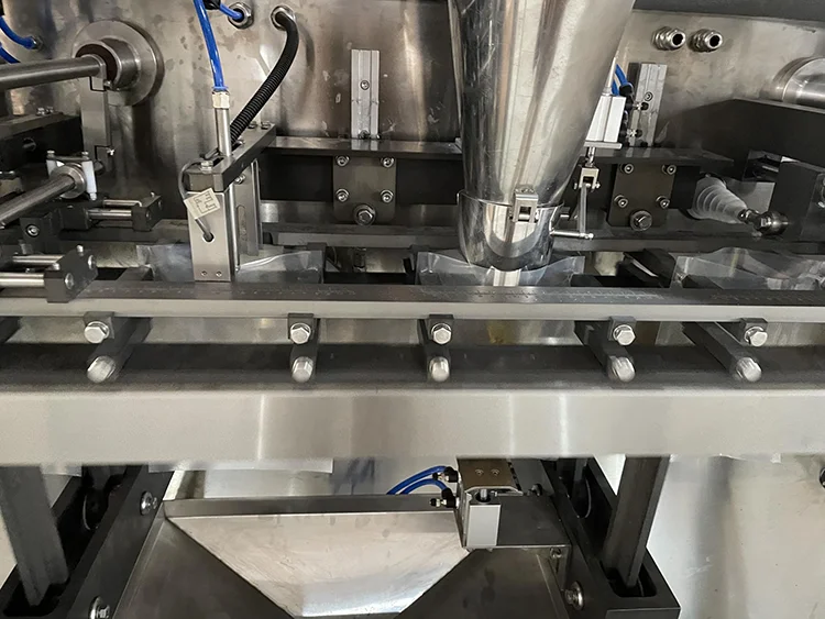 Customized good quality premade bag packing machine KXS-270S powder liquid doypack packaging machine