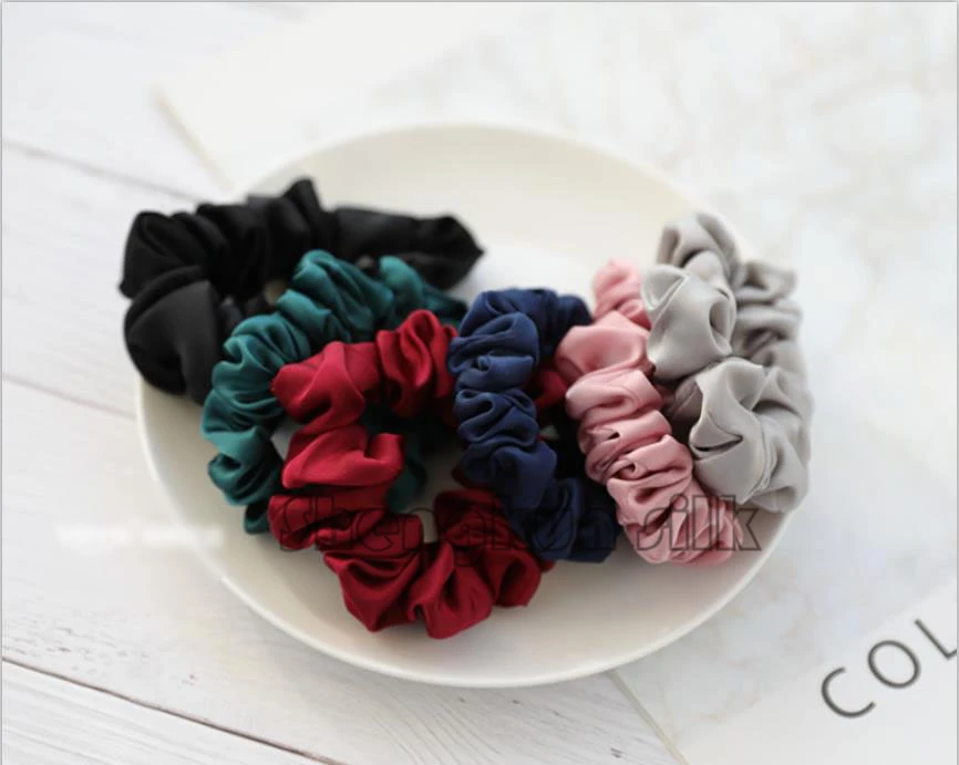 
22MM Women Fashion Silk Scrunchies for Hair Elastic Hair Bands Hair Ties Ponytail Holder 