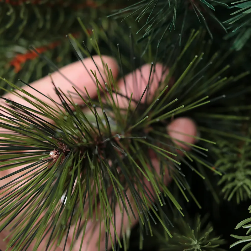 PE PVC Pine Needle Metal Frame Stand Christmas Tree