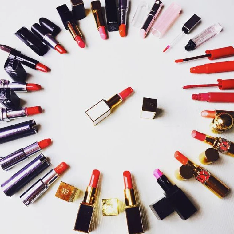 Косметический агент по закупкам Китай Alibaba 1688 Taobao Tmall купить помаду из Китая