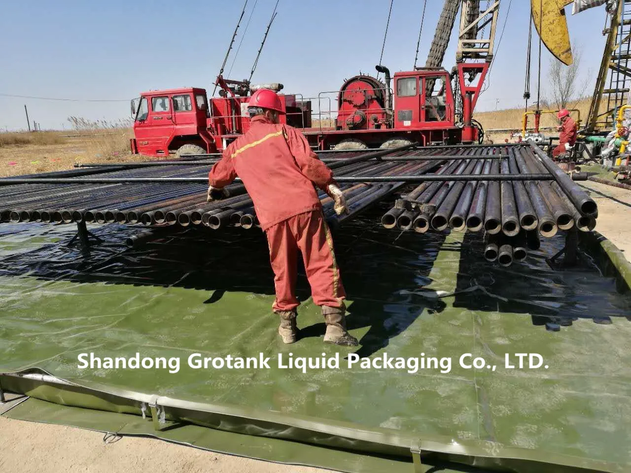 
Portable Easy installation oil spill containment berm 