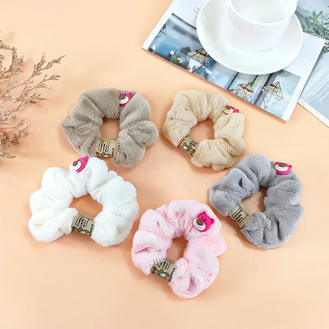 2021 New Korean Ladies Plush Large Intestine Hair Ring Strawberry Bear Hair Accessory
