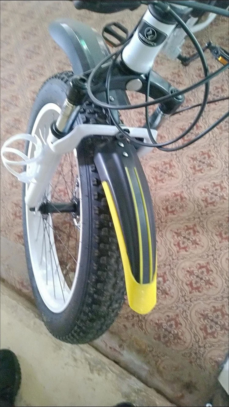 Two-color mountain bike bike fender bike retaining board mud removal tile accessories flying dragon mud board