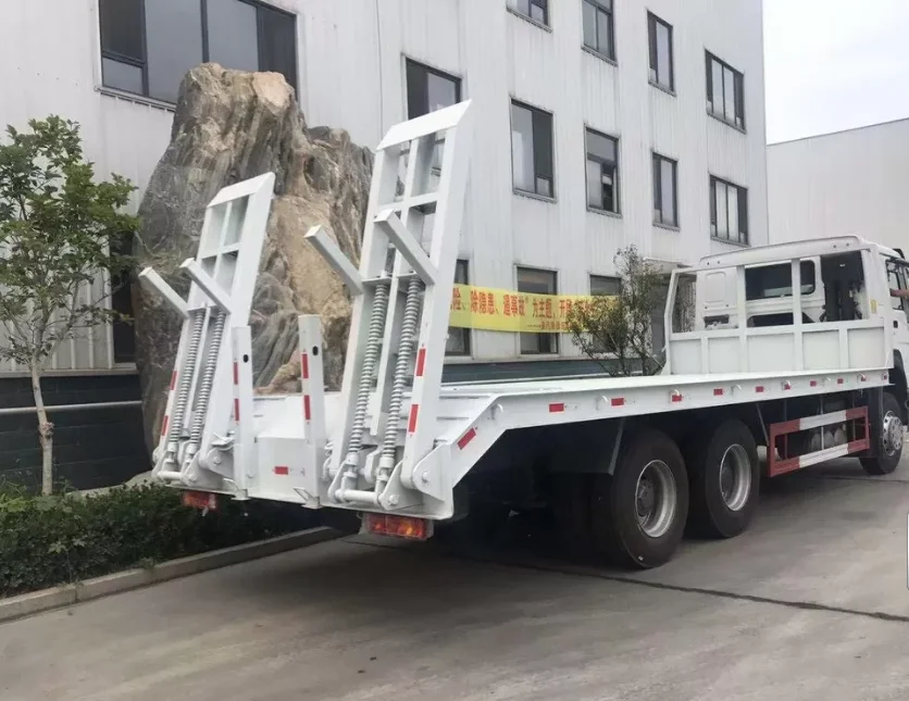 Sinotruk HOWO EURO2 Cargo Van Truck 10 Wheels A7 Lorry Goods Transport Truck