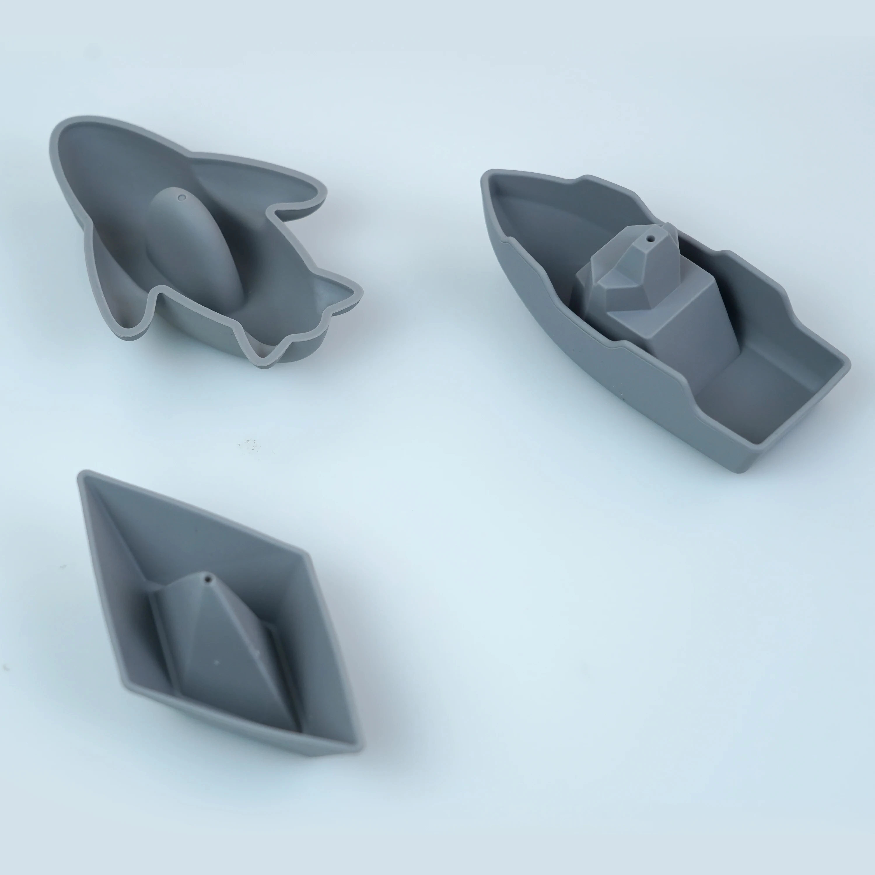 Shower Soft Sharks Boat Ship Shape Baby Bath Floating Toy Silicone Bath Toys