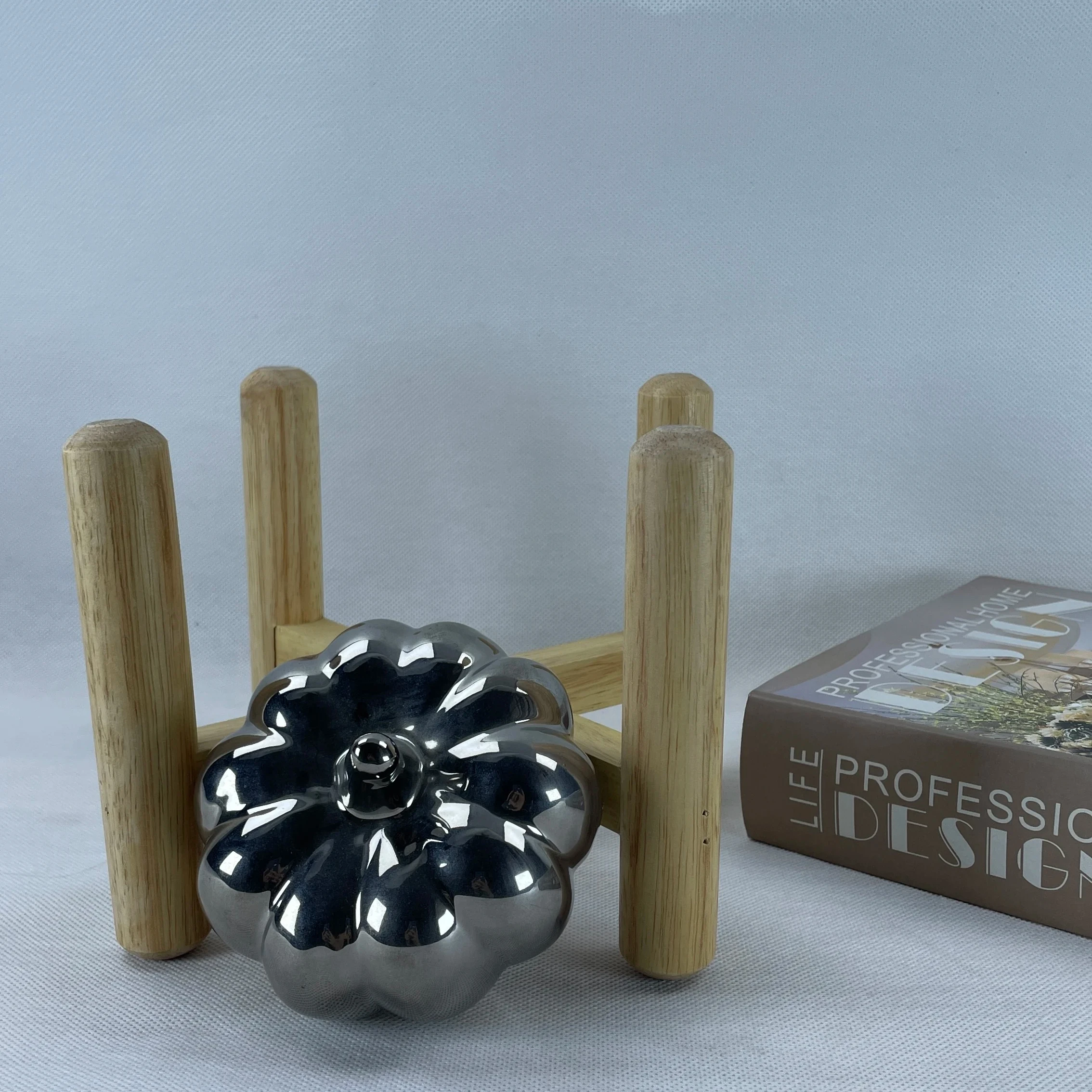 Home Decor Thanksgiving and Autumn Tabletop Gold Resin Pumpkin Polyresin Harvest Orange Fall Pumpkin Decoration