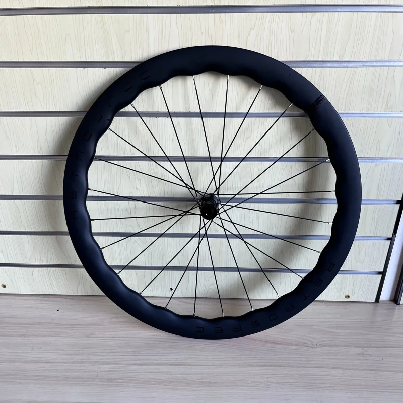 Twitter Road Bike Wavy Wheelset RETROSPEC Retrospec Carbon Fiber Wheel Disc Brake RS Four Bearing 700C Thru Axle Ratchet Wheel