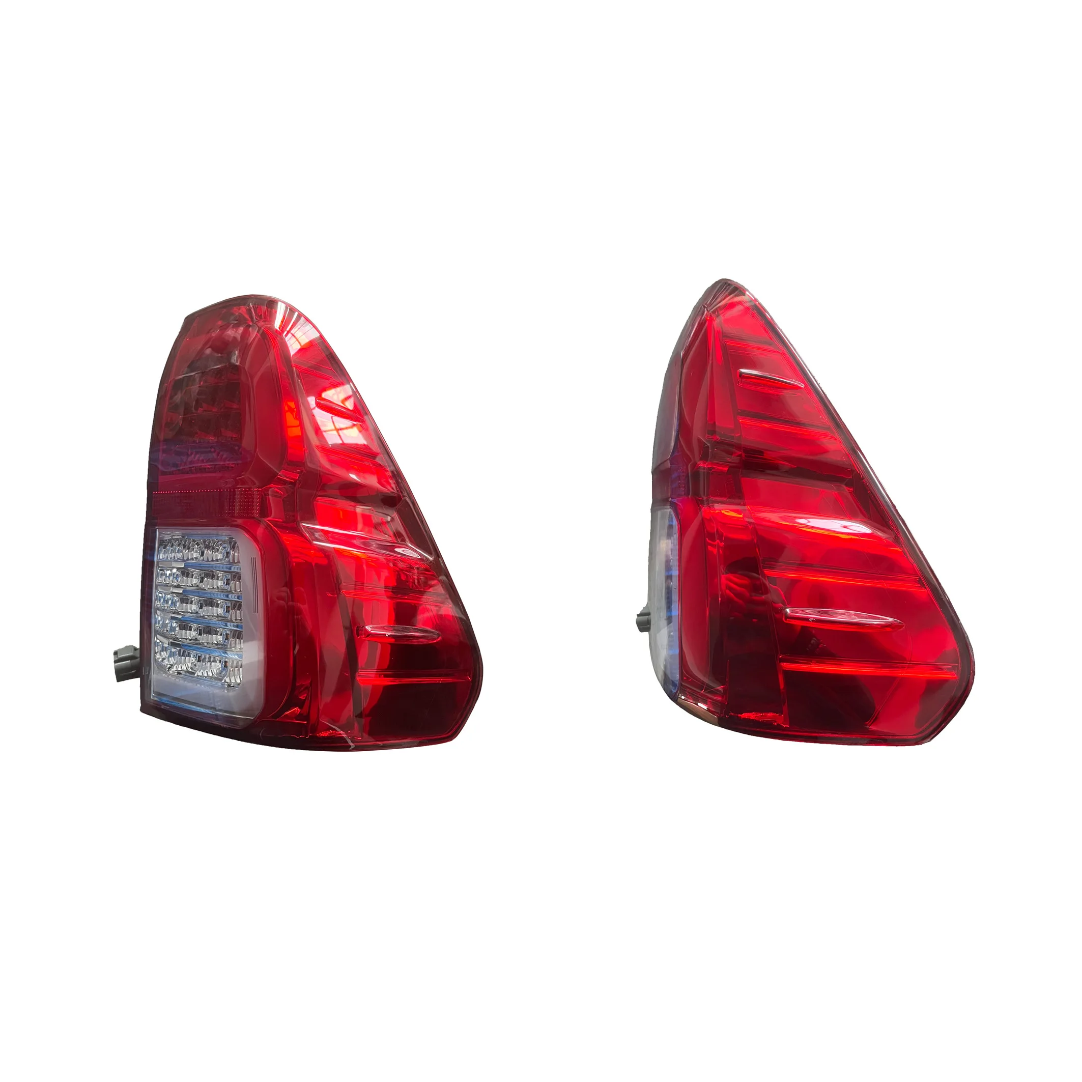 Competitive price auto parts high configuration taillights for Toyota Hilux Revo 2015-2016