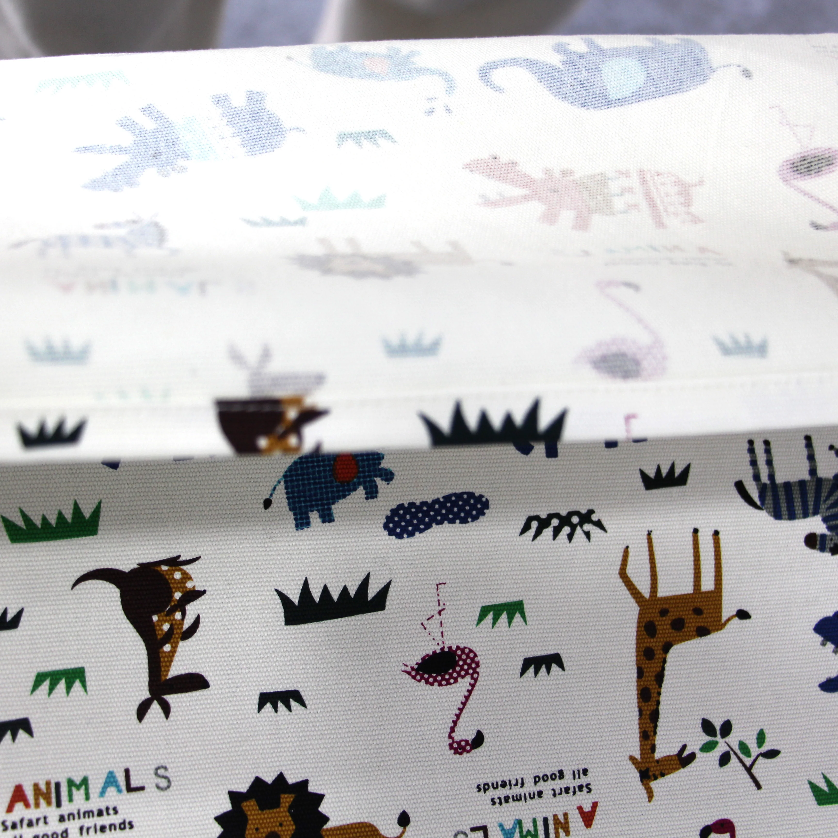 Manufacturer best price custom lace tablecloth with logo PVC waterproof polyester table cloth wedding for events