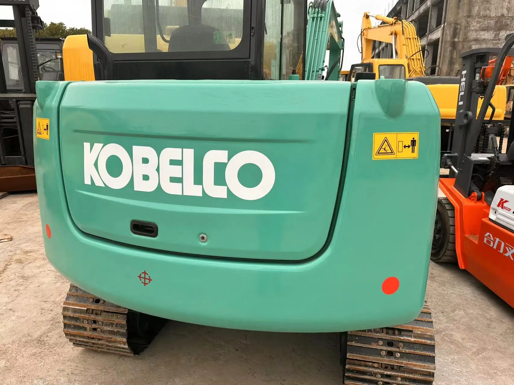 High quality Japanese original Kobelco SK60 used mini excavator Kobelco SK60-8 sk60-10 crawler excavator for sale at low price