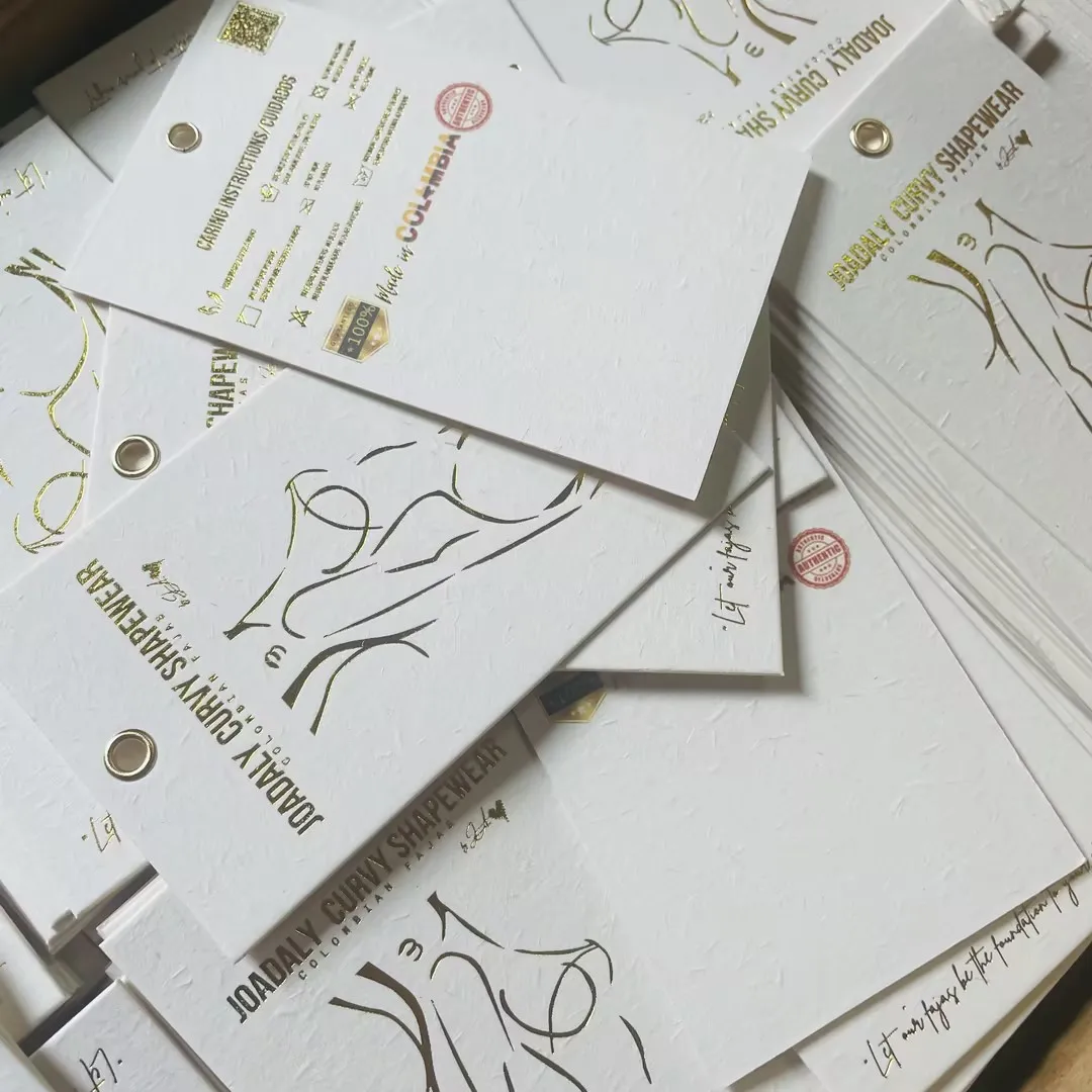 Hot Sales Custom Printed Logo Luxury Hanging Labels Logo Price Tags Clothing hang tag