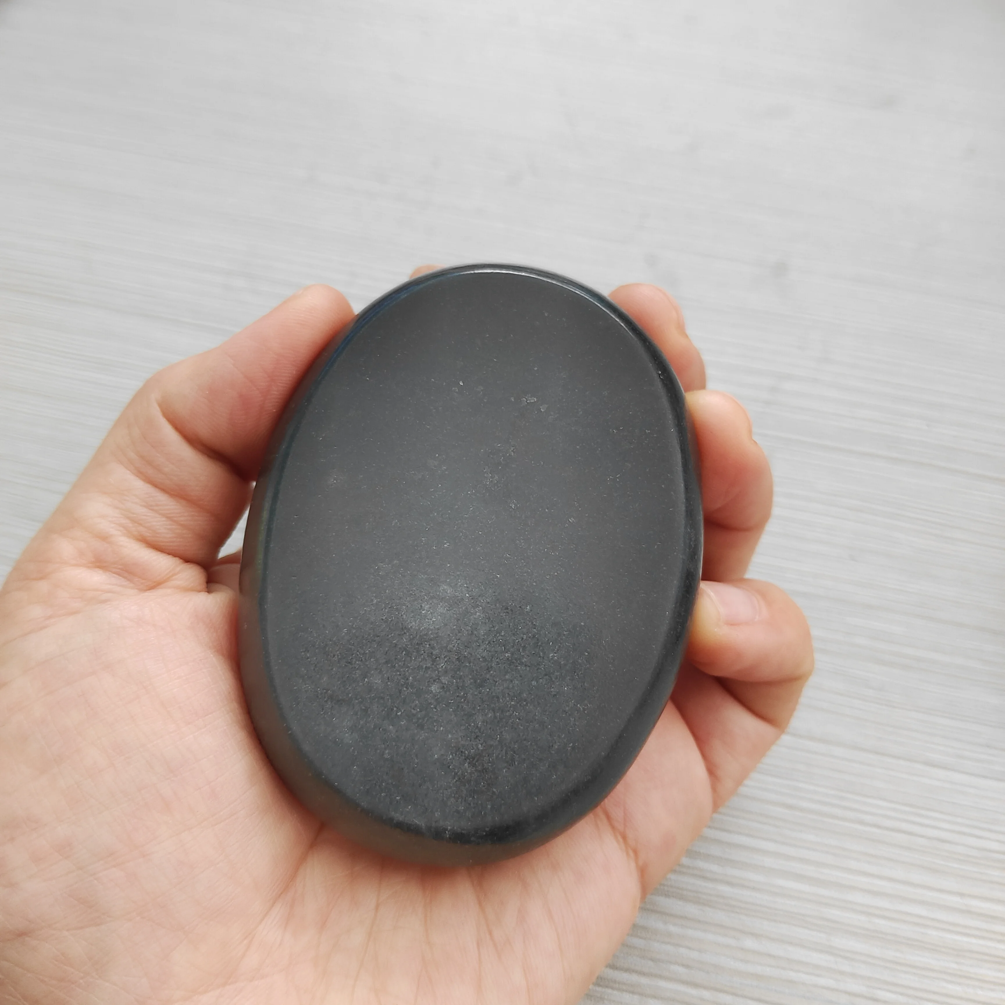 2024 Holding Stone Hot Massage Stones  for Spa Body Relax (8x6x2cm) Middle Size Oval Shape